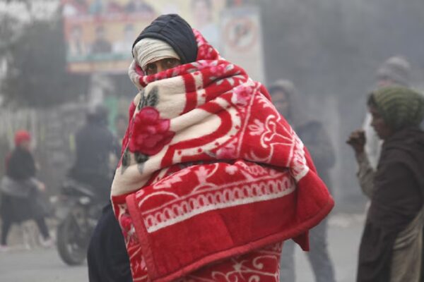 Pune Shivers as Cold Wave Grips the City